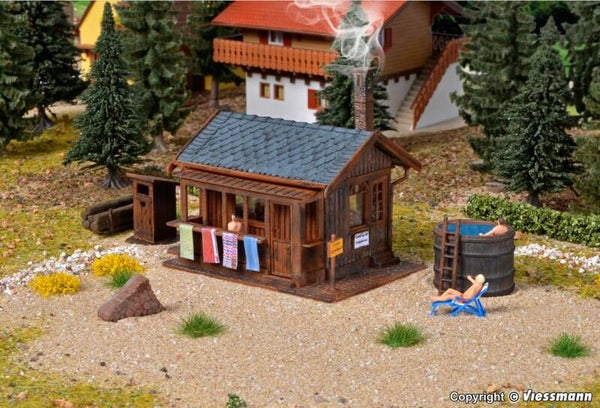 Vollmer 45146 H0 Sauna mit Inneneinrichtung und LED-Beleuchtung