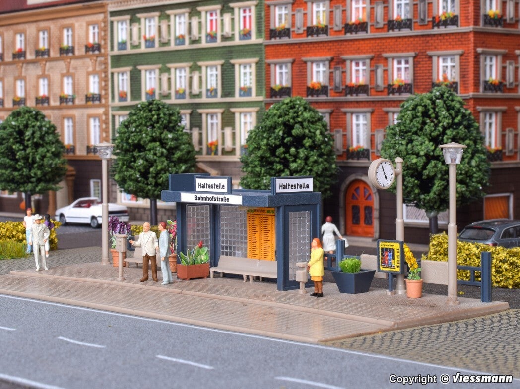 Vollmer 45154 H0 Bushaltestelle mit LED-Beleuchtung
