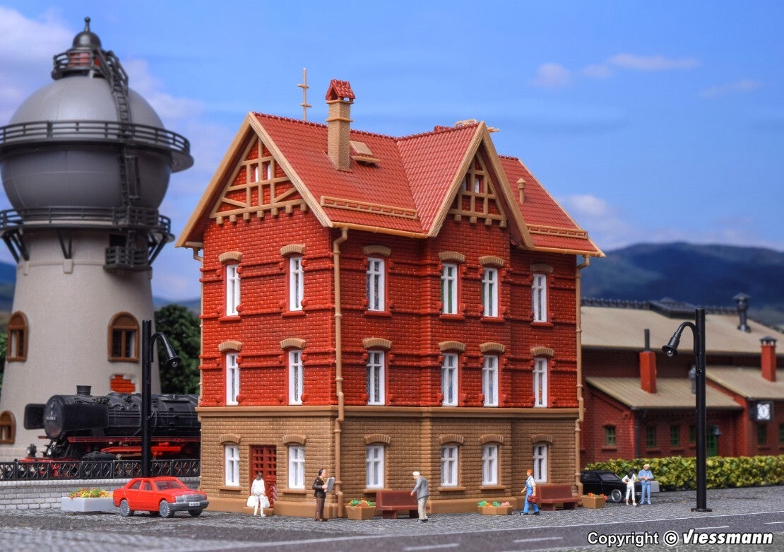 Vollmer 47640 N Eisenbahner-Wohnhaus