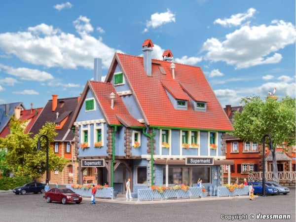 Vollmer 47660 N Supermarkt mit Inneneinrichtung und LED-Beleuchtung