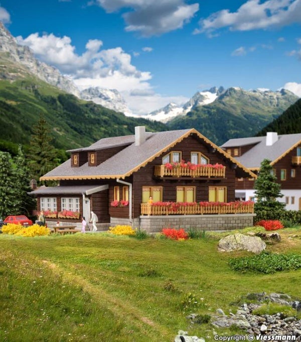 Vollmer 47745 N Chalet
