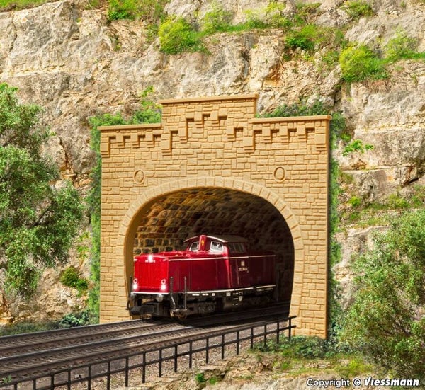 Vollmer 47813 N Tunnelportal mit Aufsatz, zweigleisig, 2 Stück