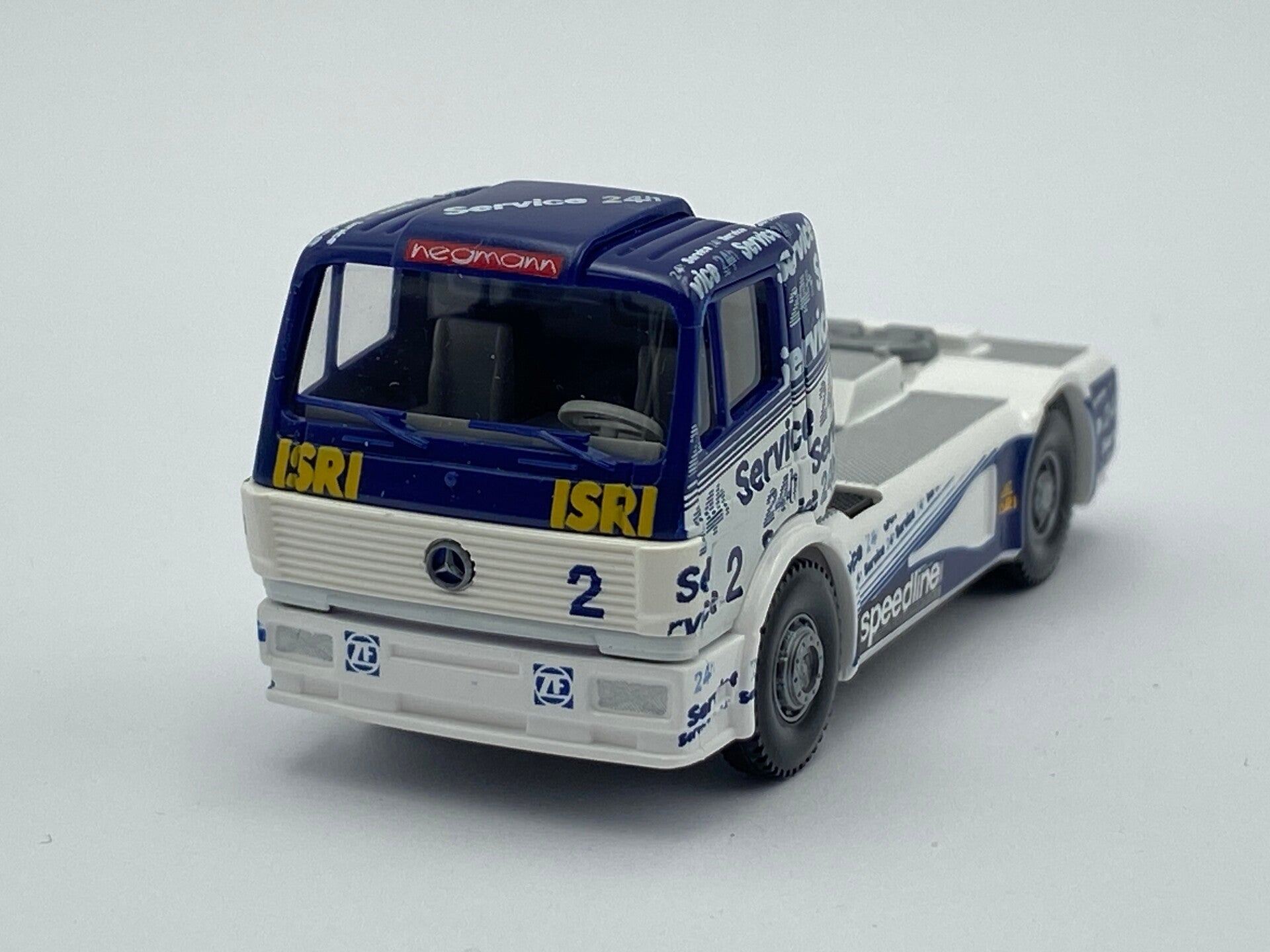 Wiking 44101 1:87 Mercedes-Benz Renntruck Service 24h