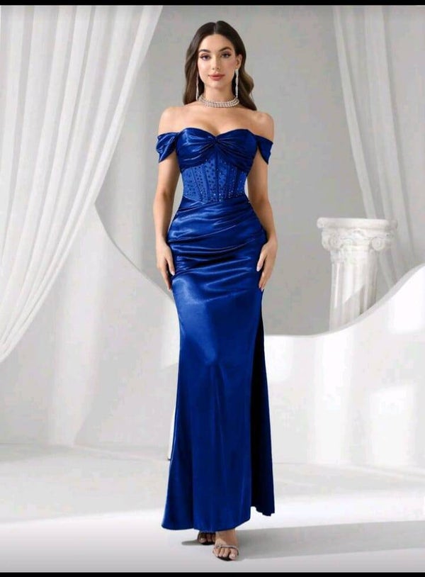 VESTIDO COLOR AZUL  TALLA  M
