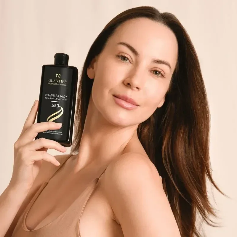 553 - Moisturizing Haarshampoo geïnspireerd op G*od G*rl 100ML