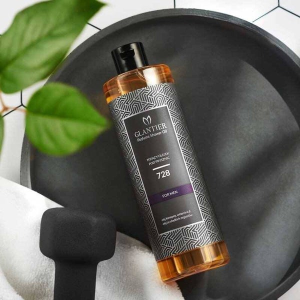 728 - Doucheolie geïnspireerd op B*ss B*ttled