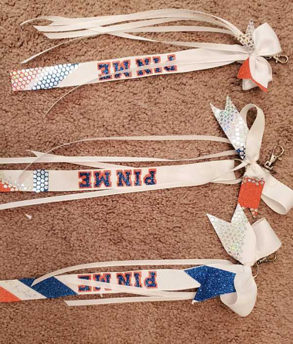 pin me zipper pulls