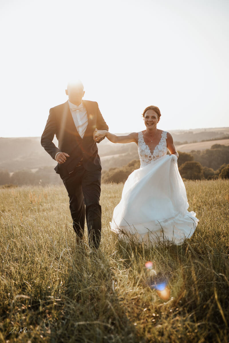 weddingd-mweb-511-standard-hnyi7a.jpg
