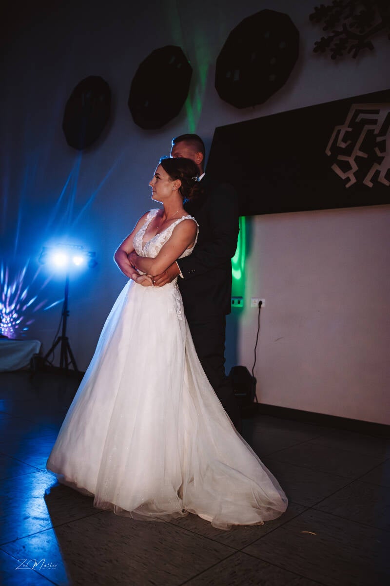 weddingd-mweb-548-standard-jr85f3.jpg