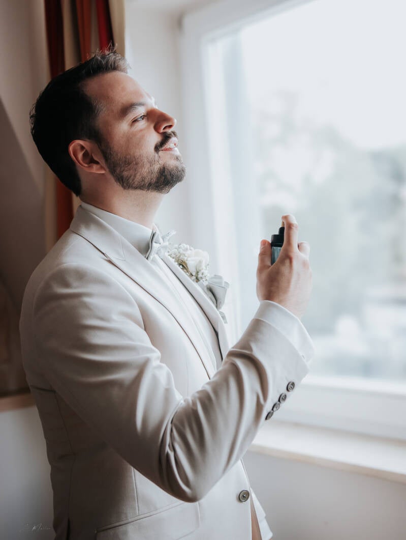 weddingweb-026-standard-zbfz1u.jpg