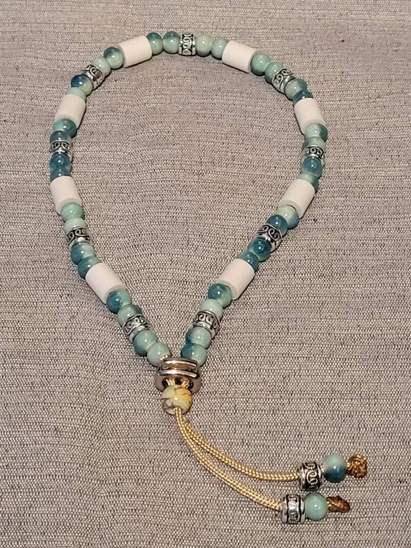 Anti Vlooien- & Tekenband met EM-X Kralen Mintgroen/Blauw