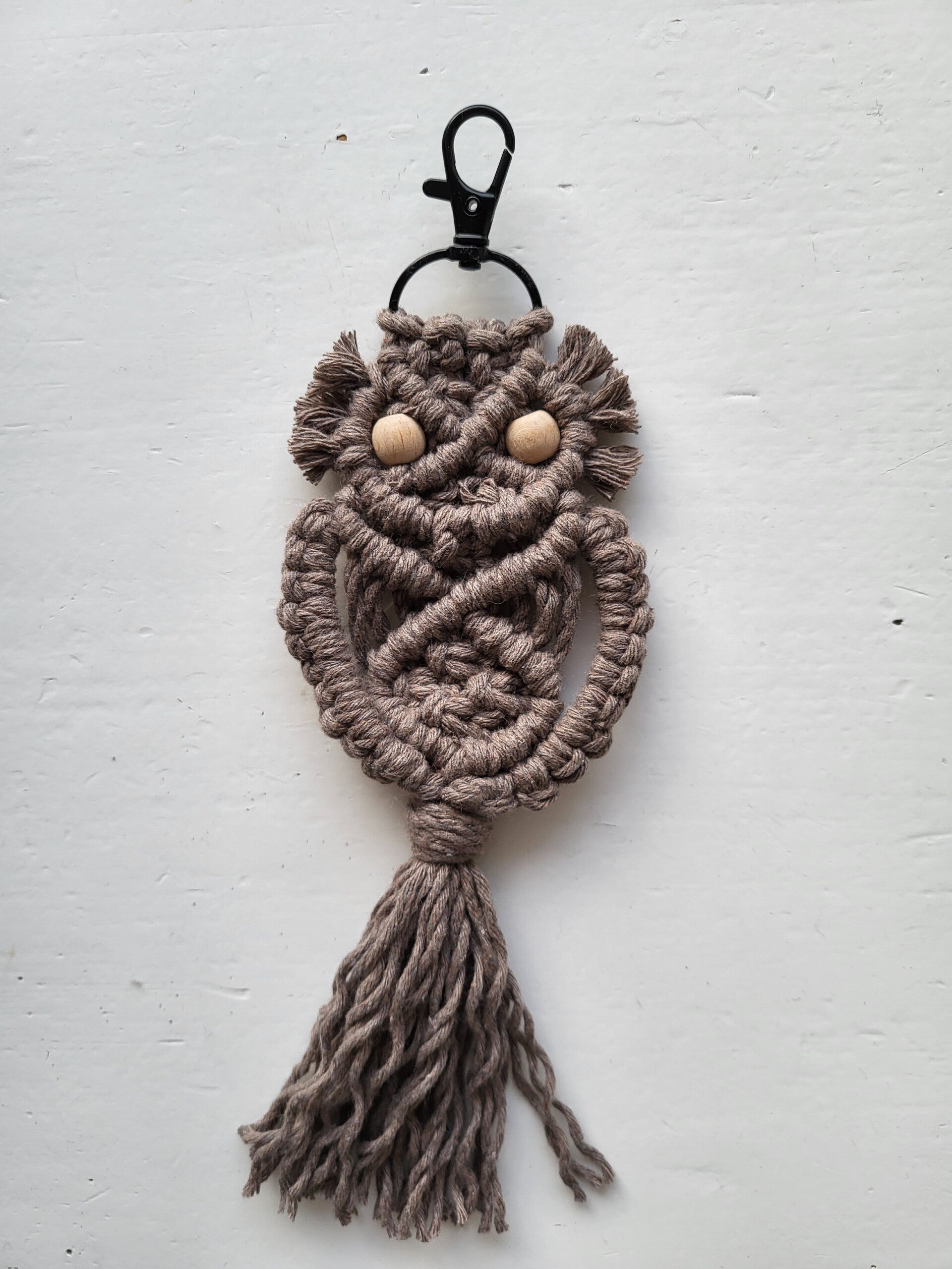 handgefertigte Makrameeeule S