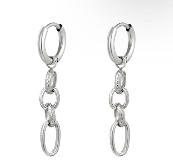 Fem oorbellen chain zilver