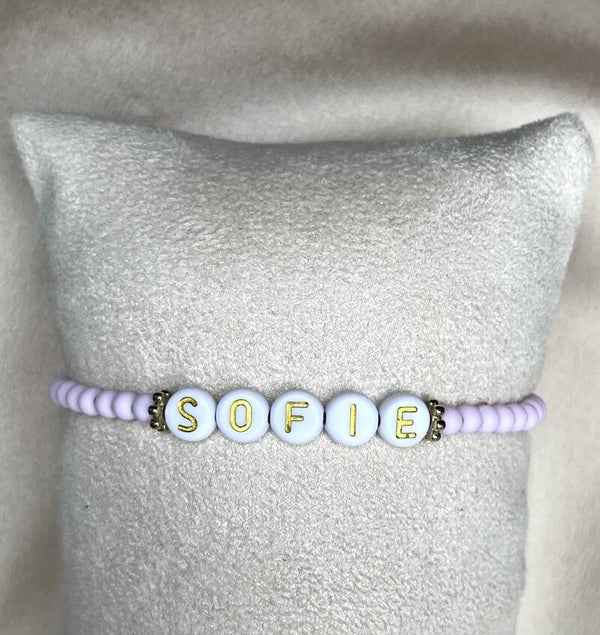 Naam armbandje acryl kralen matt Light rose