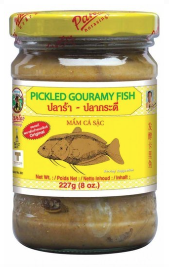 Pantainorasingh Pickled Gouramy Fish 227 gr