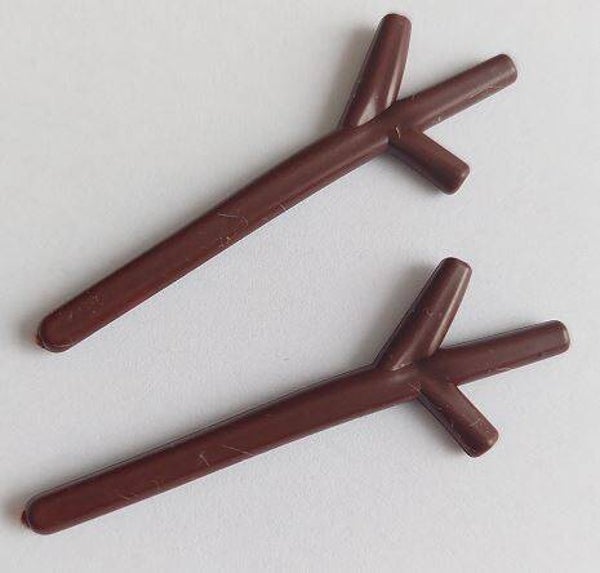 Handjes hard plastic bruin 2 stuks lang 5,3 cm dikte 2 mm
