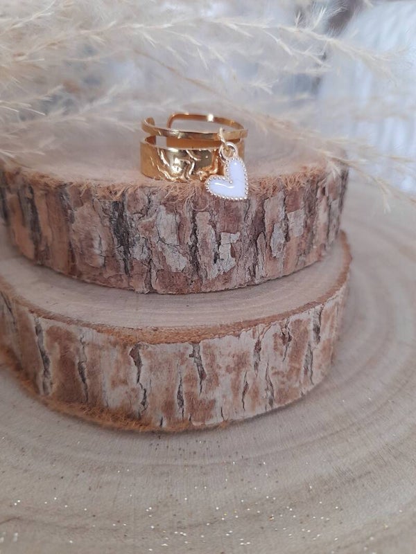 Bague doré texturé coeur blanc inox 🤍