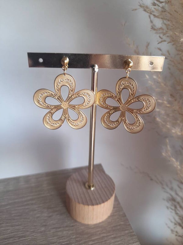 Boucles fleurs doré inox