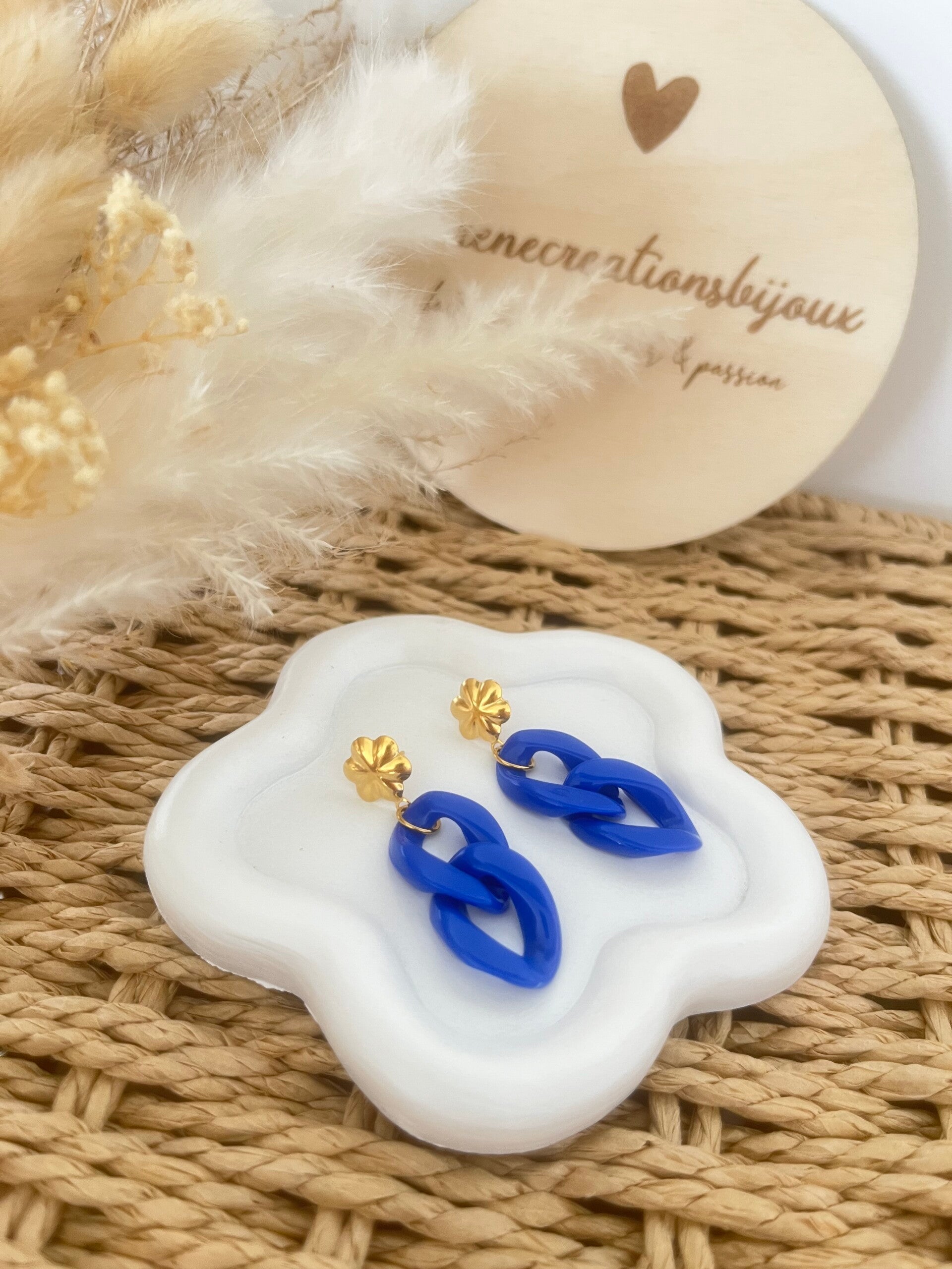 Boucles à maillons bleu roi
