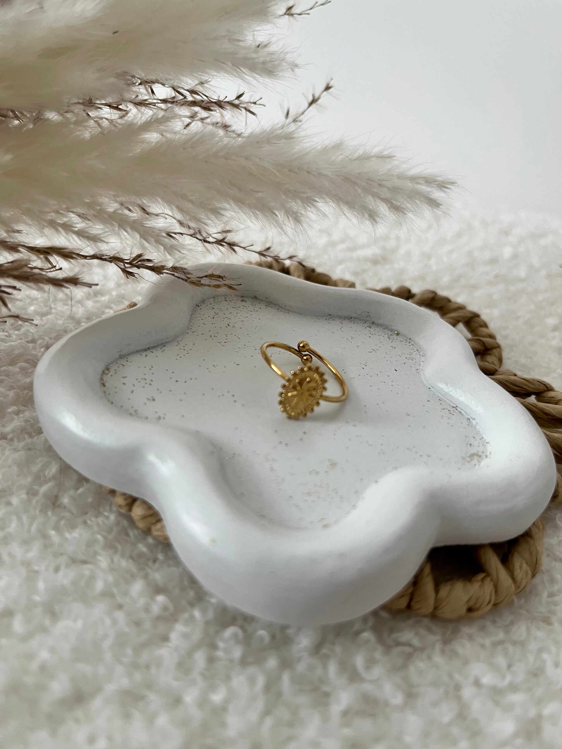 Bague ovale fantaisie