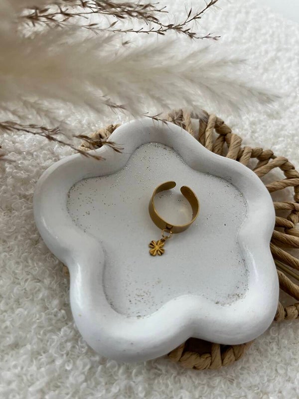 Bague trèfle doré
