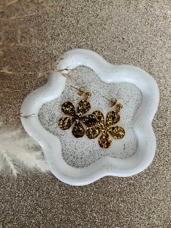 Boucles fleurs dorés