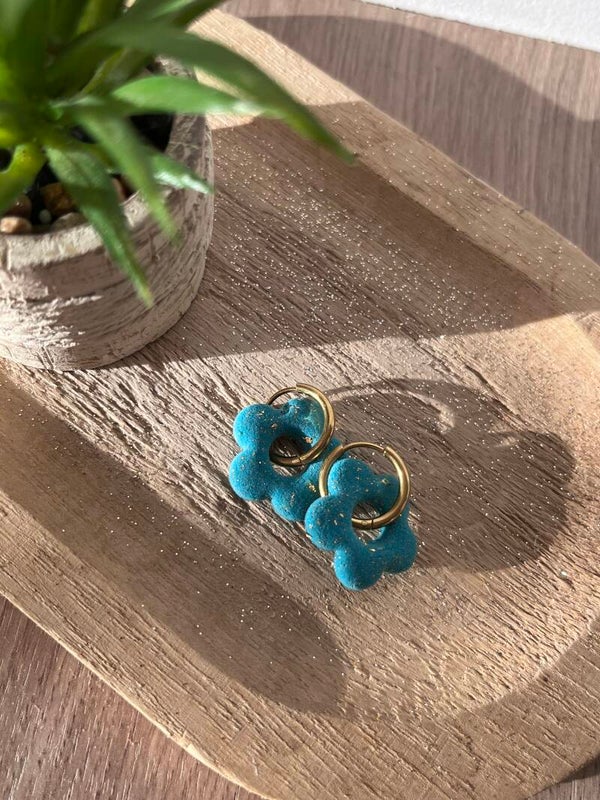 Boucles fleurs turquoise