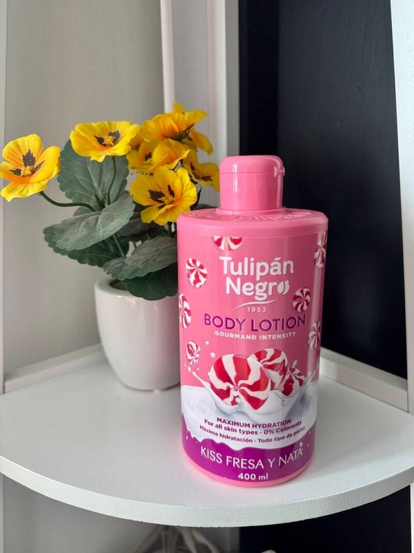 Tulipan Negro Body Lotion Strawberry and Cream