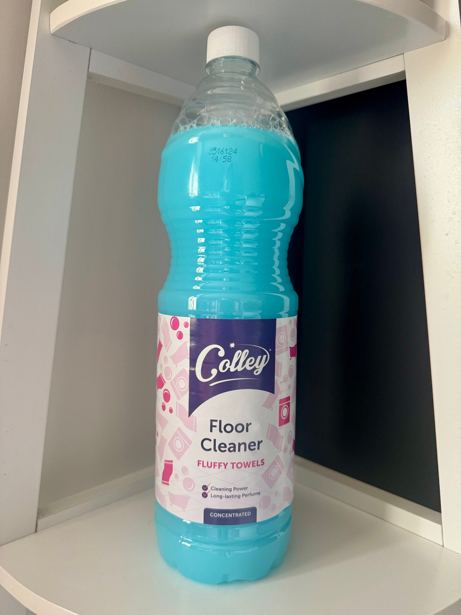 Colley Concentrated Floor Cleaner - Fluffy Towels.