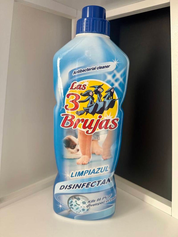 3 Brujas / 3 Witches Antibacterial Disinfectant