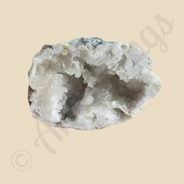 Geode Edelstenen - Bergkristal 9cm-circa 300 gram - Zuivering, vitaliseren en versterken