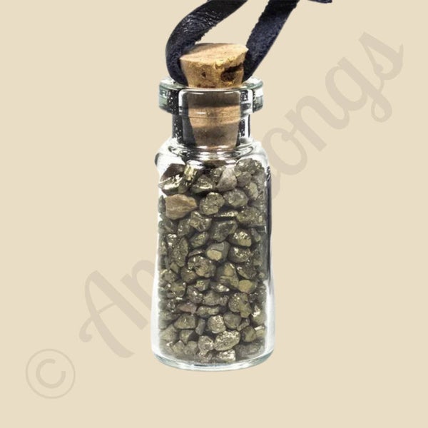 Glazen geschenkflesje met Pyriet aan waxkoord.