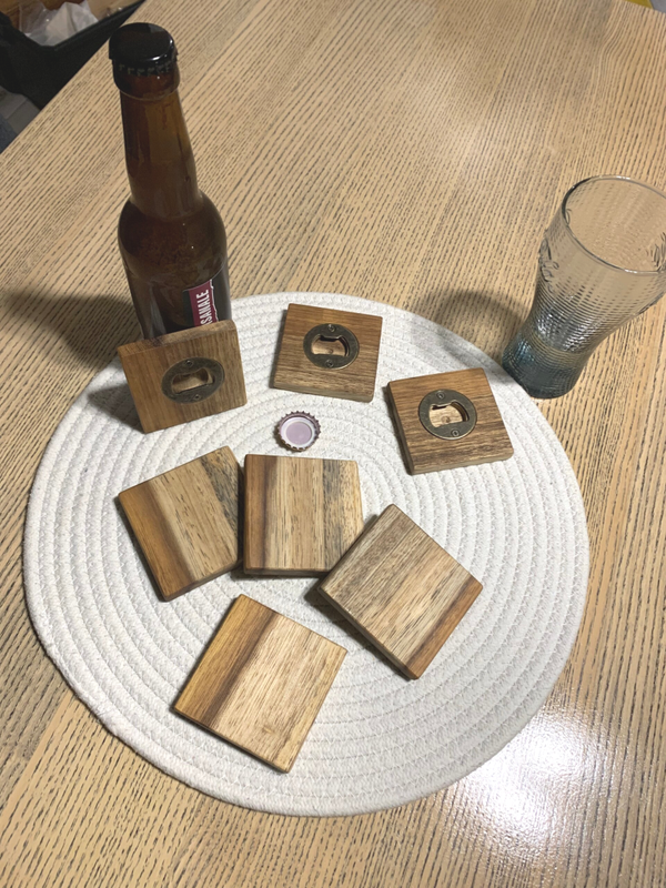 Décapsuleur 2 en 1 sous-bock bois d'iroko