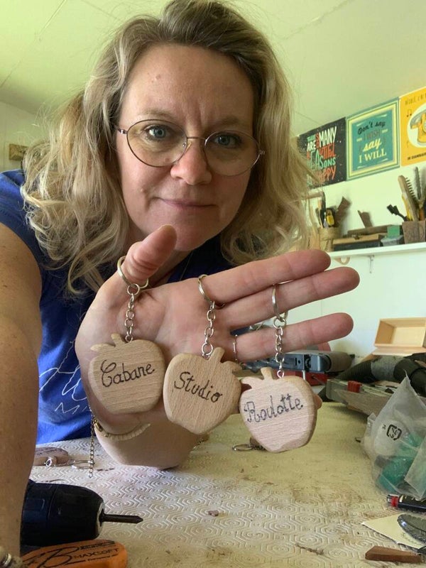 Porte-clefs personnalisés "pomme" pour votre gite, résidence, maison