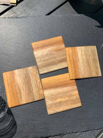 Lot de 4 sous-verre carrés en bois