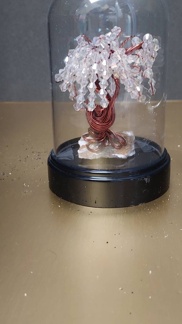 WTD.3 Wire Tree in dome  ---N/A--