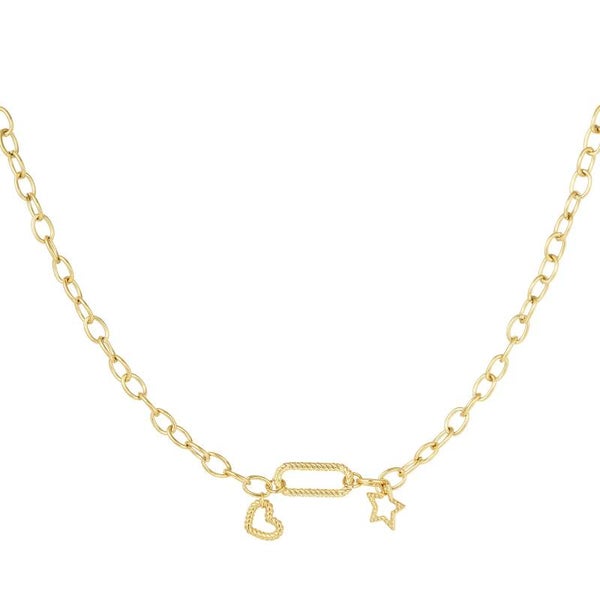Collier avec pendentif et breloques