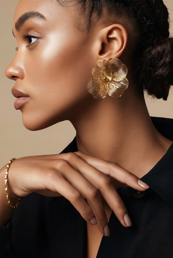 Oorbellen bloem eyecatcher goud