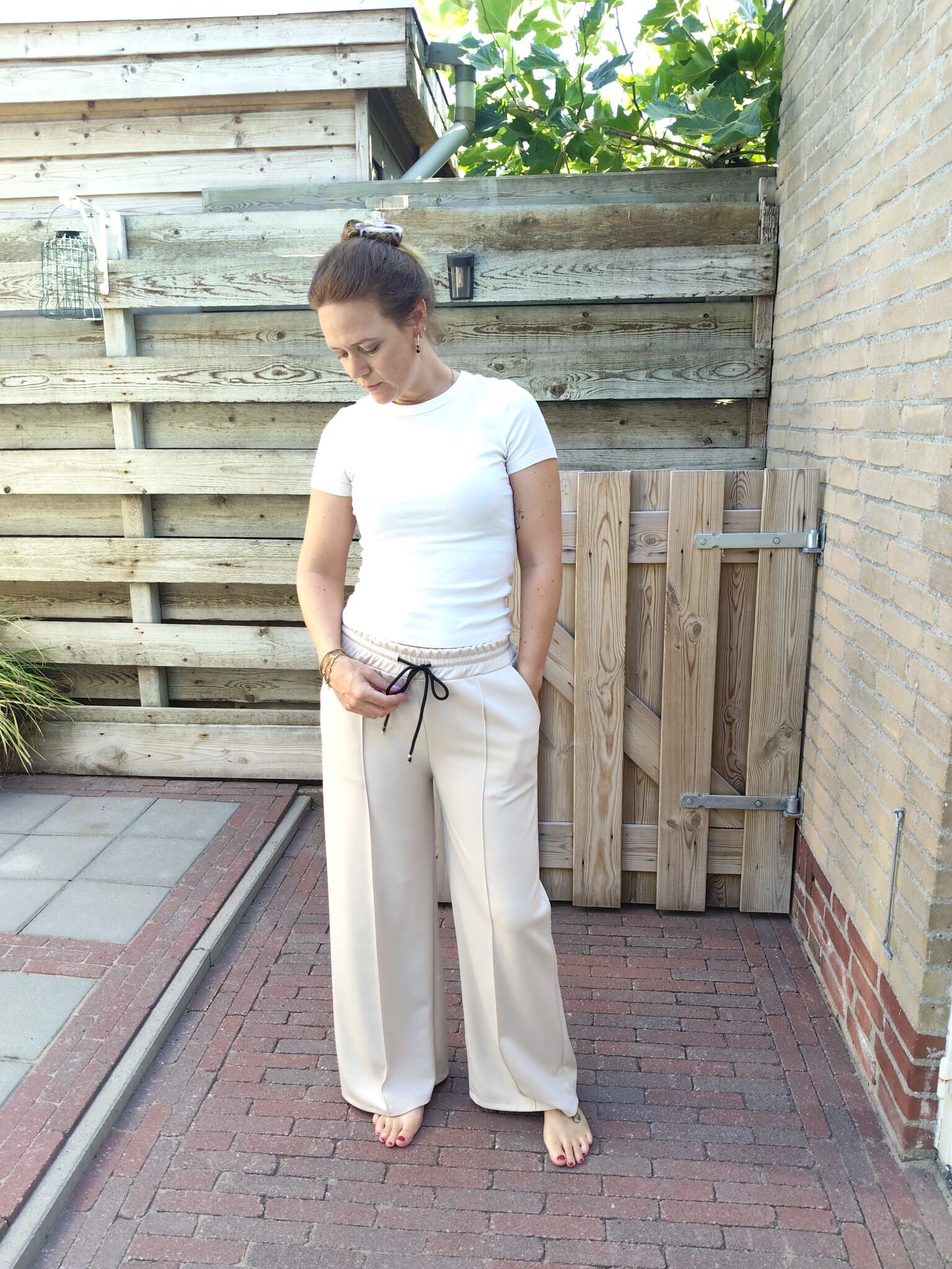 Soft straight leg broek beige