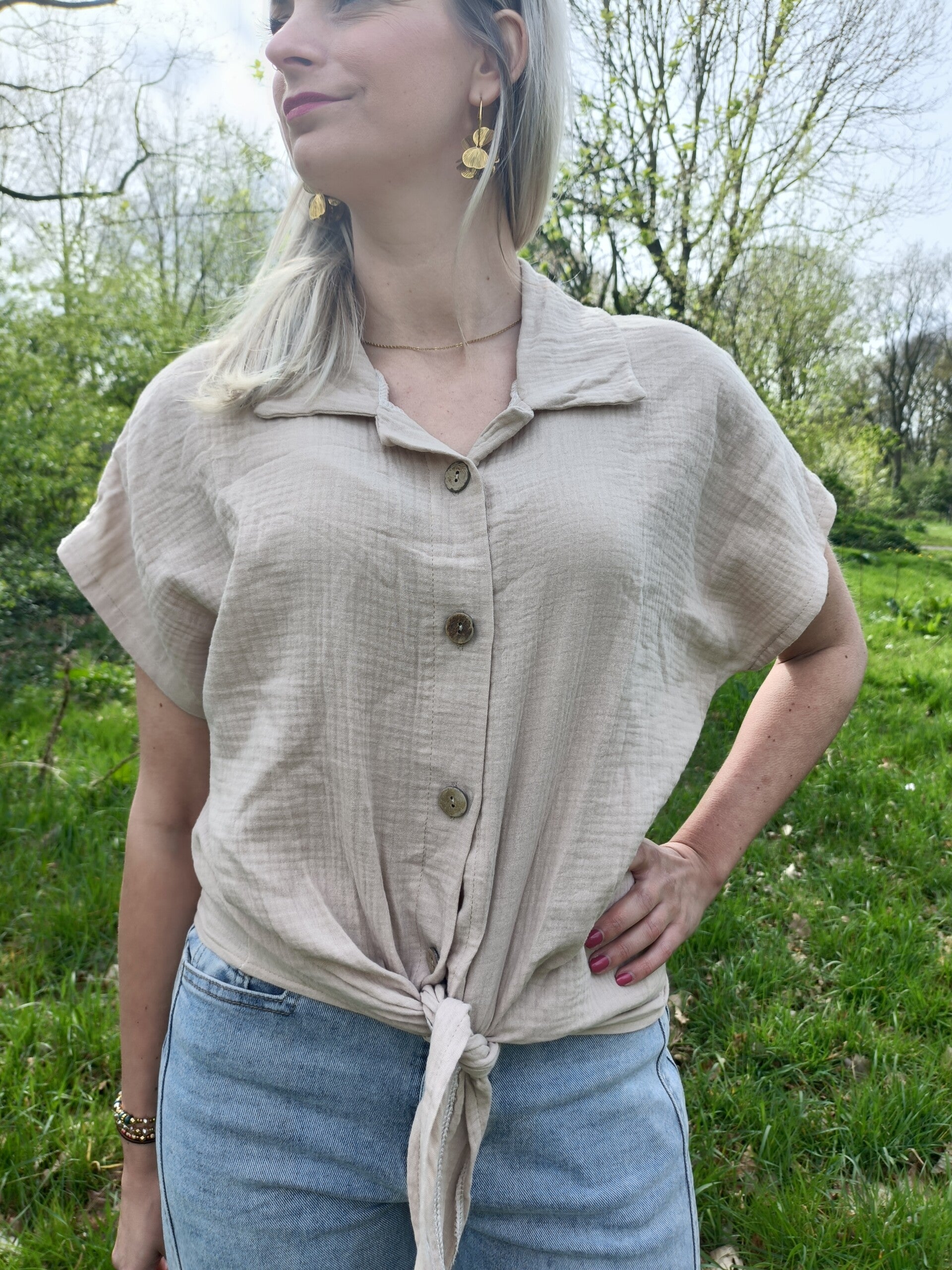 Mousseline knoop blouse beige