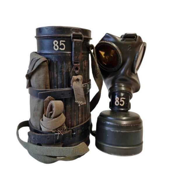 Original WW2 Luftwaffe Gasmask set 1941