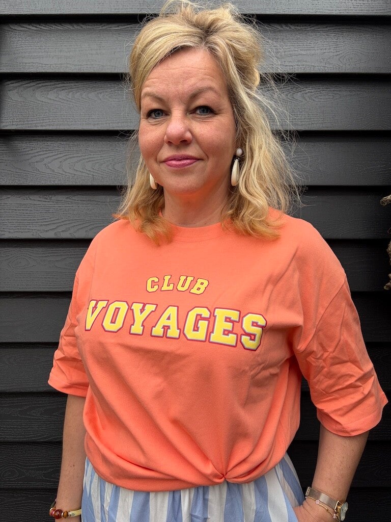 T-Shirt Azzurro 'Club Voyages' - Perzik