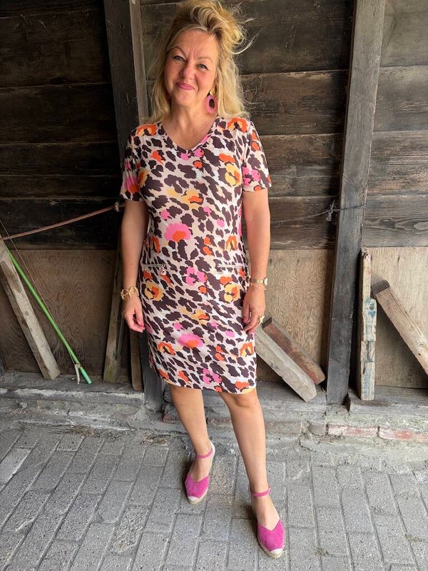 Jurk Angelle Milan Travelstof Lize - Donkerbruin, roze, geel