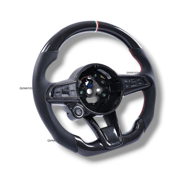 2023+ Style Full Carbon Fiber Steering Wheel for Alfa Romeo Giulia