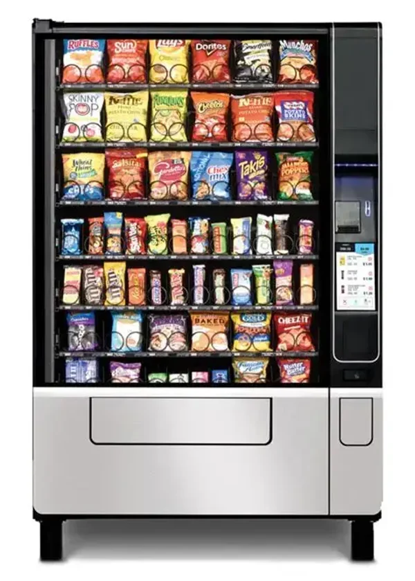 Snack vending machine