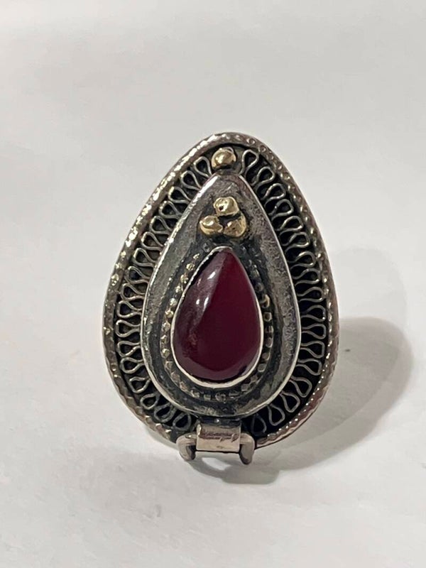 Secret box ring - handmade