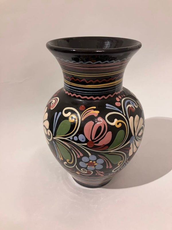 Egyptic ceramic vase