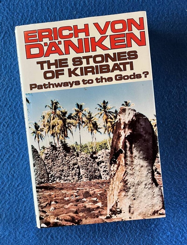 Erich Von Daniken - The Stones Of Kiribati - Pathways To The Gods ?