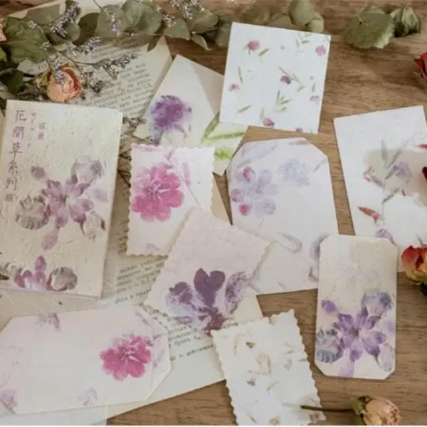 Doosje papier | Bloemen in bruine tinten