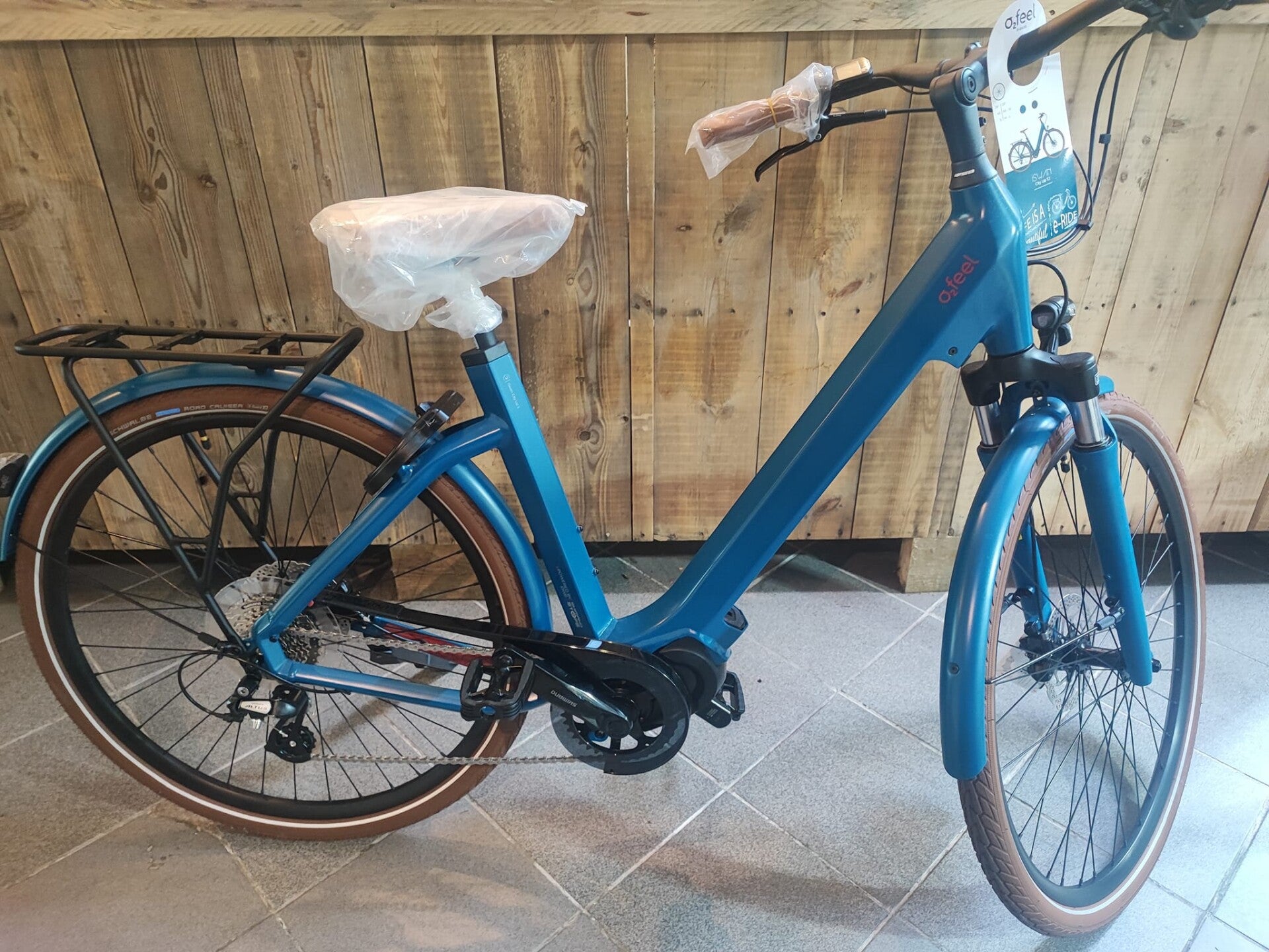 2hand O2FEEL iSwan 5